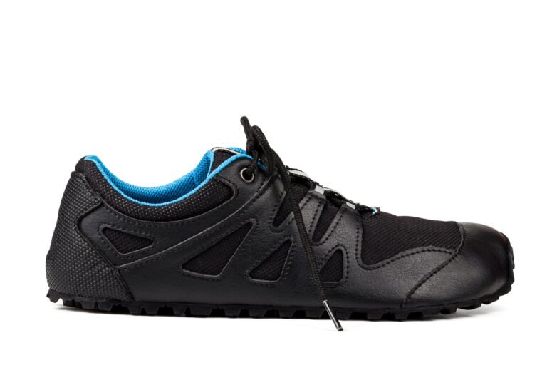 3 Best Barefoot Shoes for Hiking to Avoid Foot Fatigue