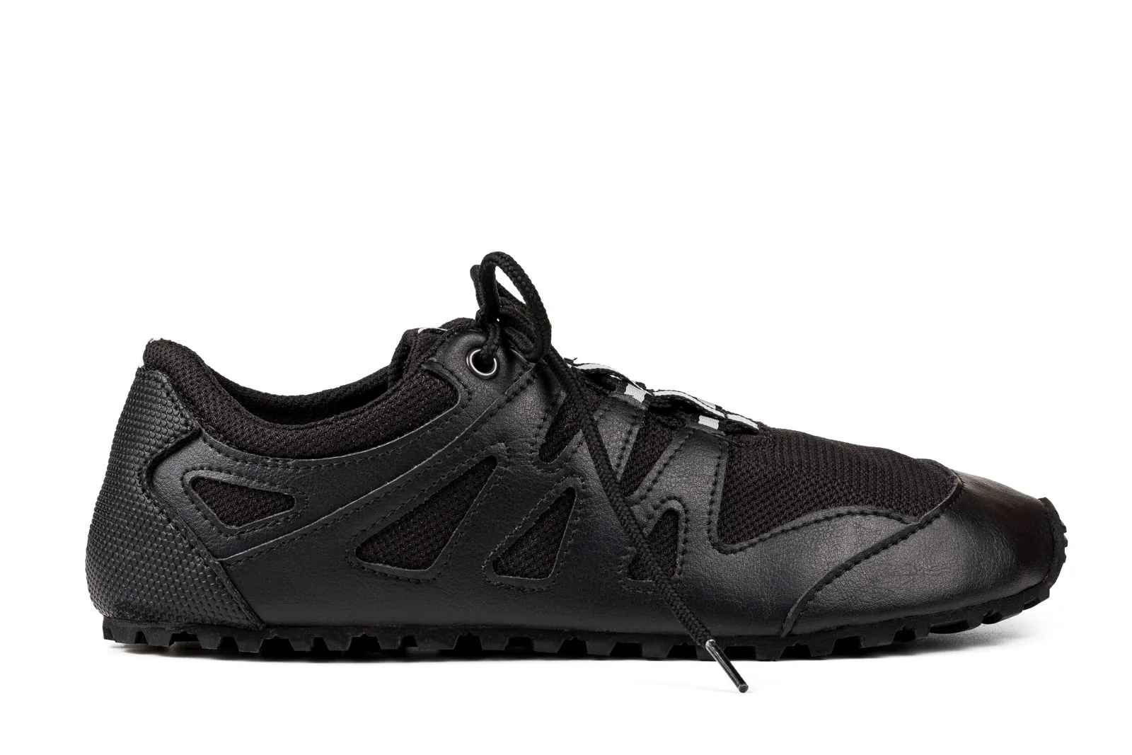 Ahinsa Chitra Trek and Trail barefoot shoe